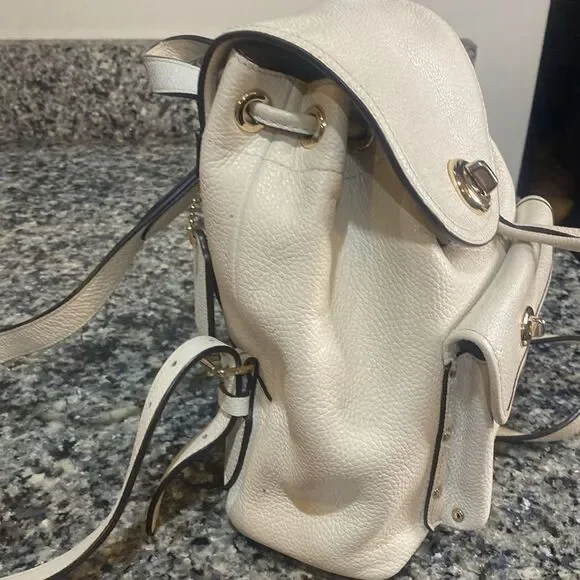 ⭐️Mini turnlock rucksack coach backpack purse - Picture 3 of 4